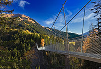 HÄNGEBRÜCKE HOLZGAU